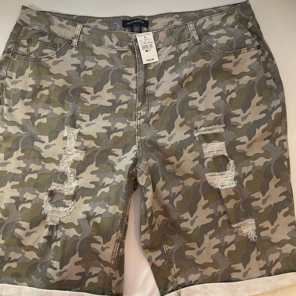 Shorts 32- Denim Camo Bermuda Distressed Ripped Plus Size Ashley Stewart NWT